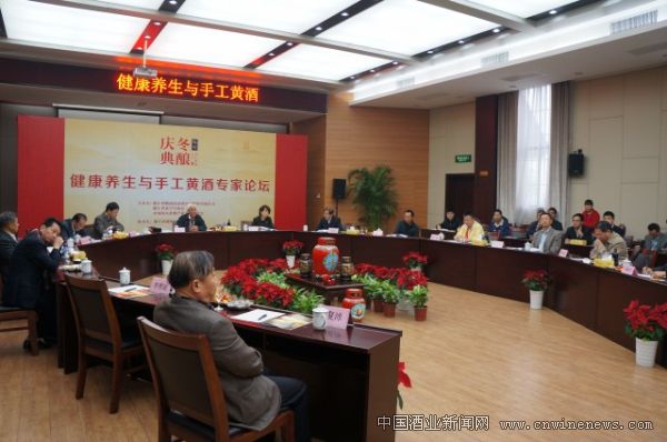 点击放大